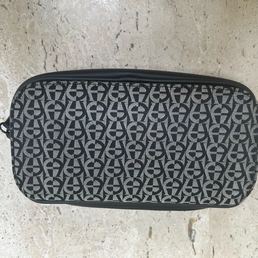 Etienne Aigner Mirrored Make-Up Bag